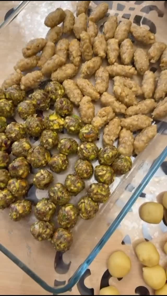 Post 7 by Amaladel on Instagram (video)
