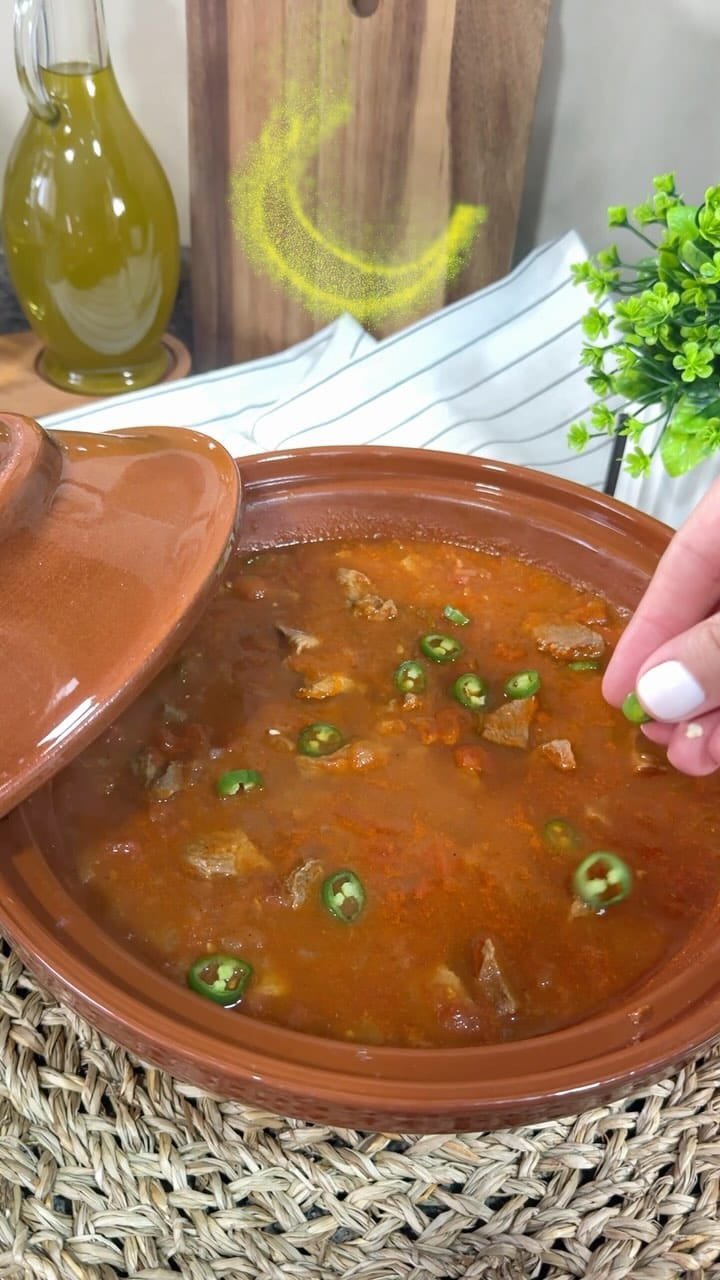 Post 5 by Rana Al Salem | Cook with Me on Instagram (video)