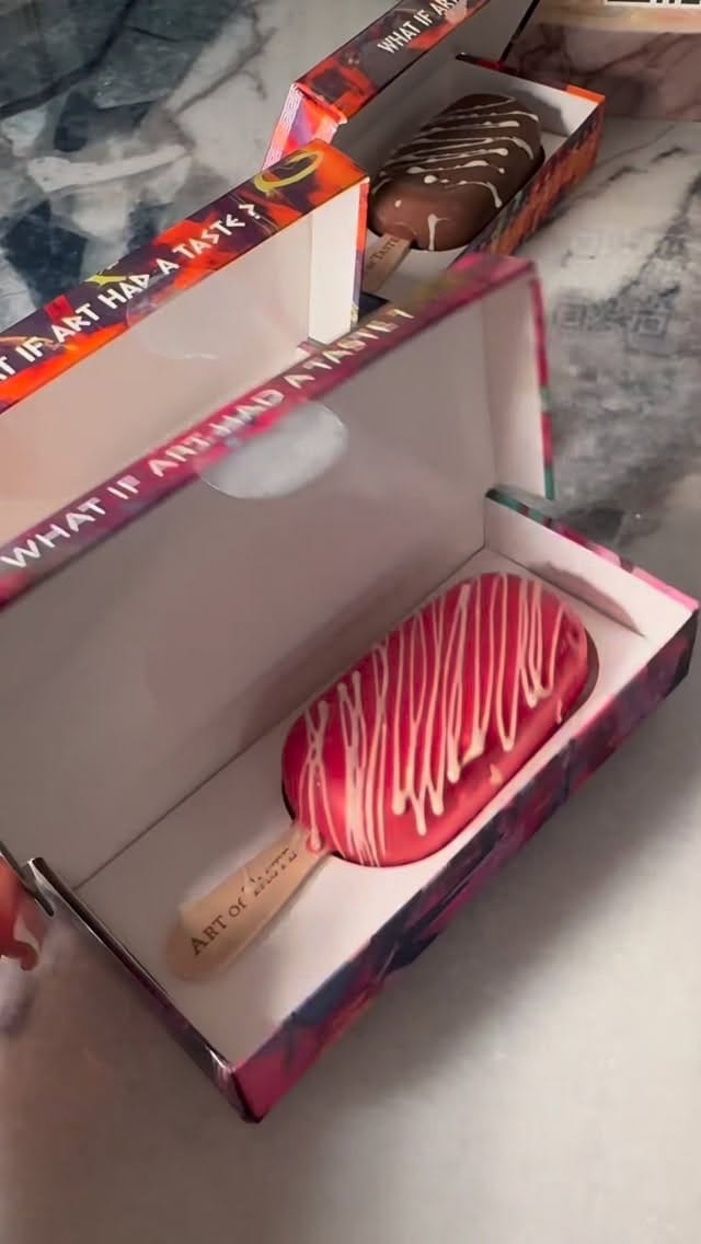 Post 2 by Dubai Food Blogger on Instagram (video)