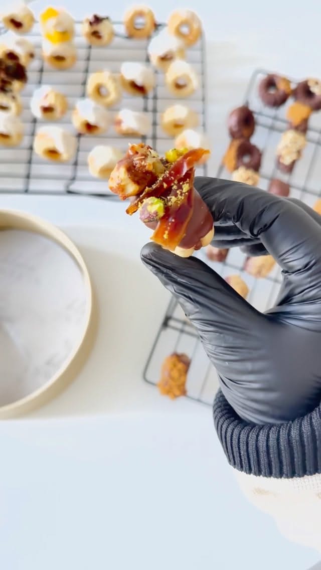 Post 6 by Chef Lama on Instagram (video)