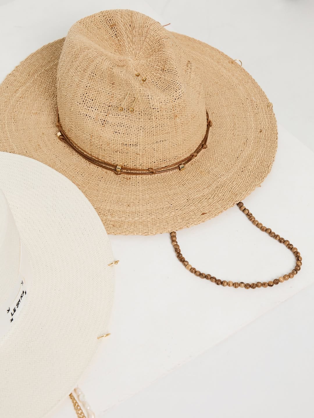 Post 4 by LE SH KA headwear on Instagram (image)