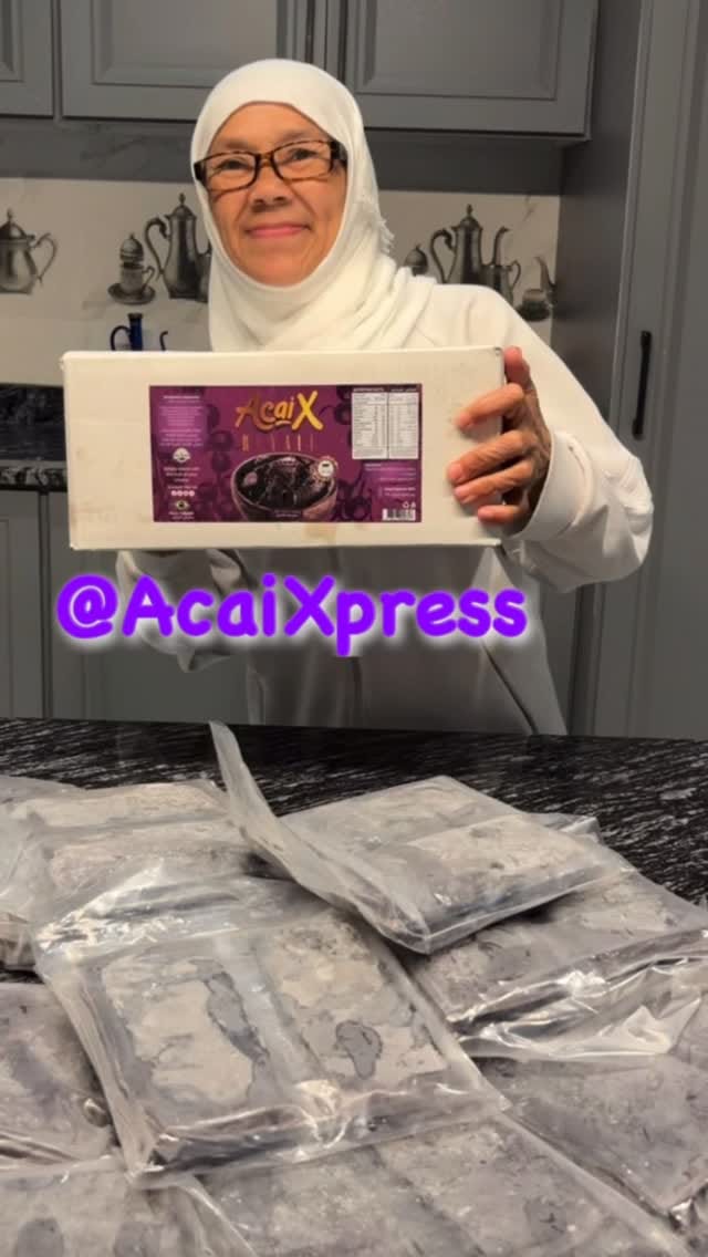 Post 6 by AcaiXpress on Instagram (video)