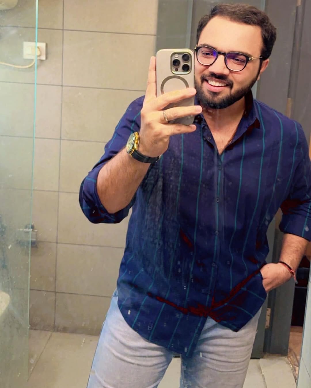 Post 10 by Deepanshu sharda Guglani on Instagram (image)