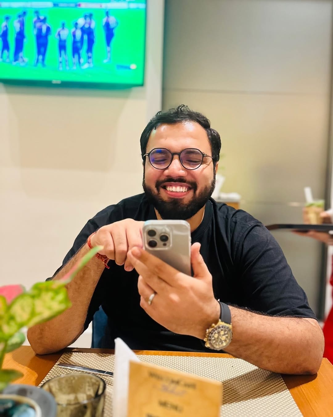 Post 9 by Deepanshu sharda Guglani on Instagram (image)