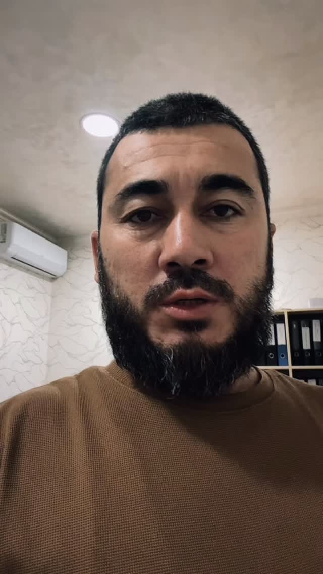 Post 4 by Oybek Guzarov Qarshiyevich on Instagram (video)