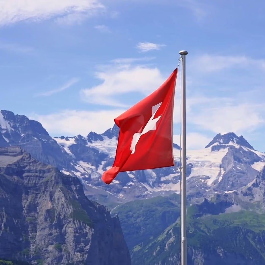 Post 10 by Swiss International University LLC 🇰🇬🇨🇭🇦🇪🇪🇺🇬🇧 on Instagram (video)