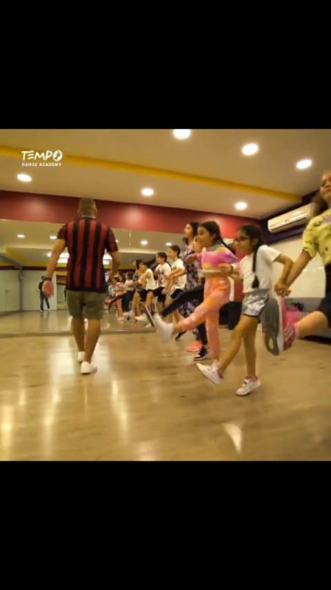 Post 7 by Tempo Jordan on Instagram (video)