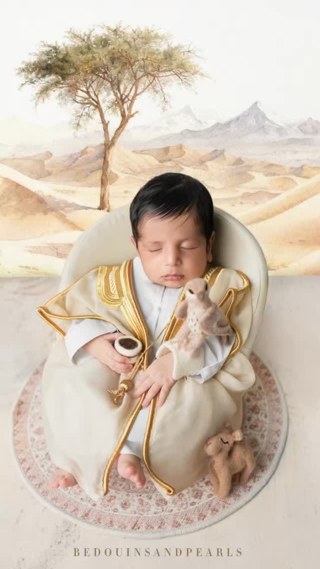 Post 2 by Newborn | Baby | Family | Female Photographer UAE on Instagram (video)