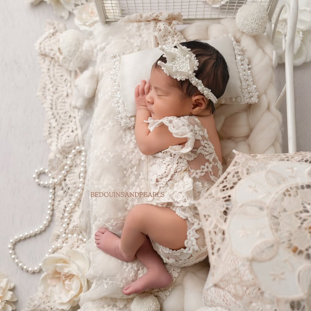 Post 9 by Newborn | Baby | Family | Female Photographer UAE on Instagram (carousel)