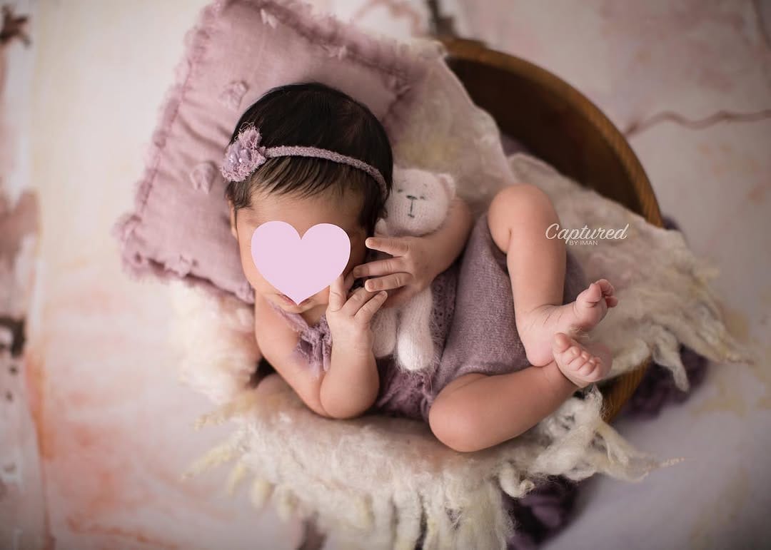 Post 6 by Captured by Iman on Instagram (image)