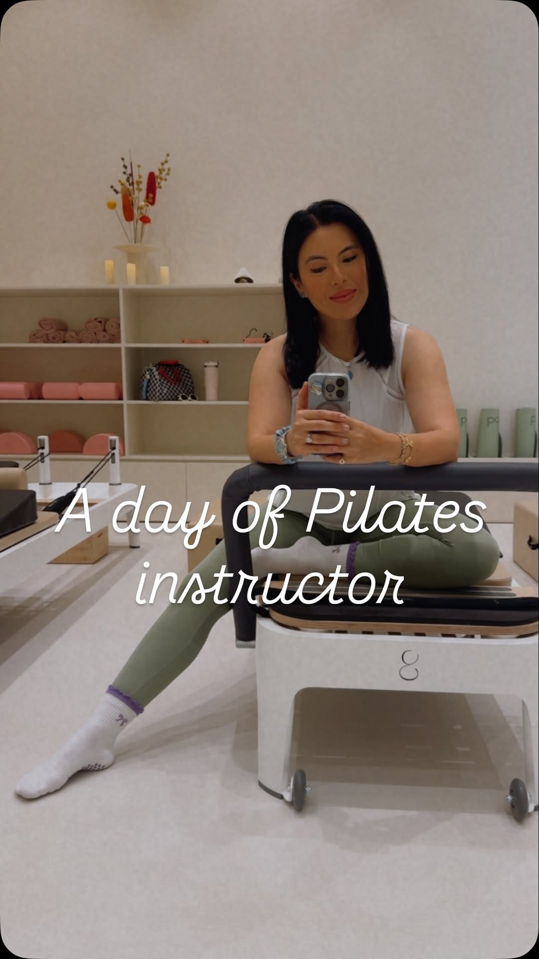 Post 1 by PILATES/WELLNESS/MOTHERHOOD on Instagram (video)