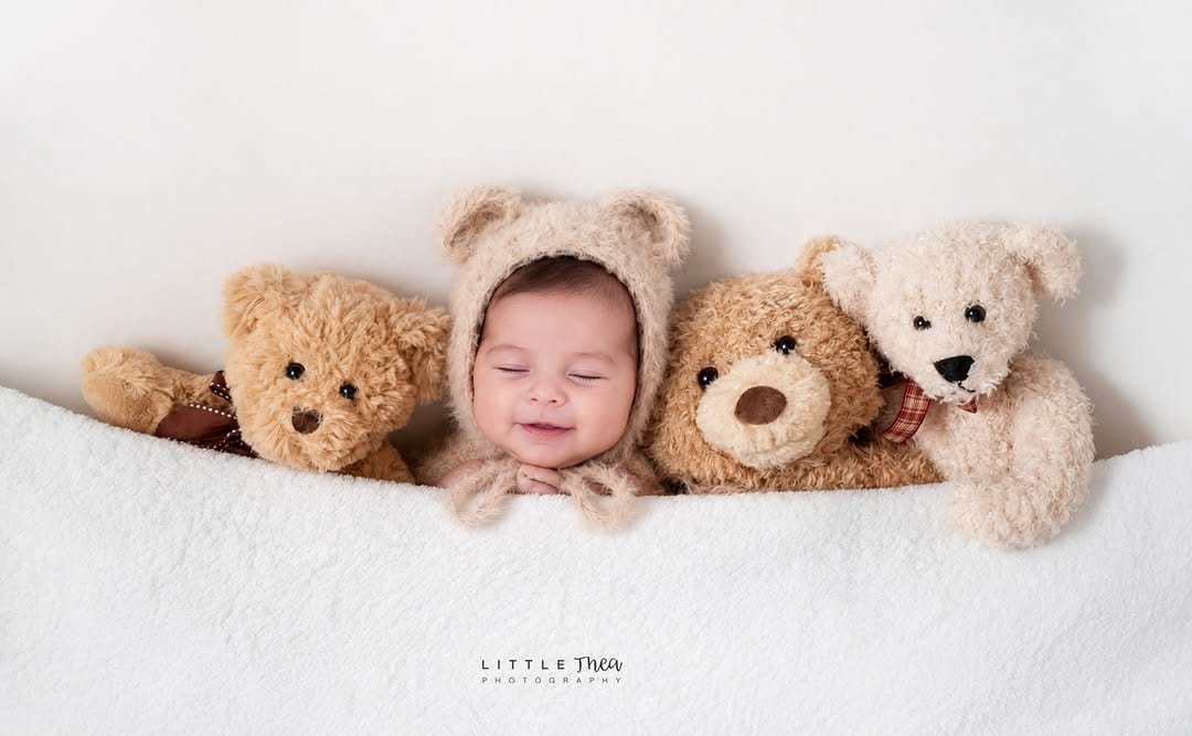 Post 1 by Little Thea Photography on Instagram (image)