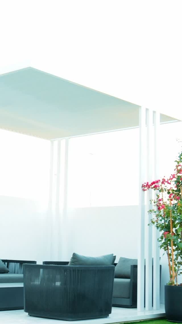 Post 10 by Trendy Innovations Interiors on Instagram (video)