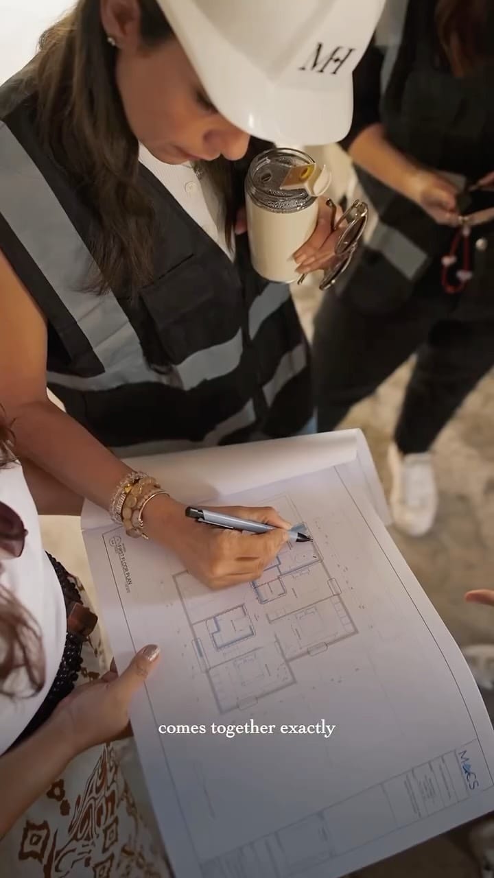 Post 6 by MASOOMEH HILAL DESIGN on Instagram (video)