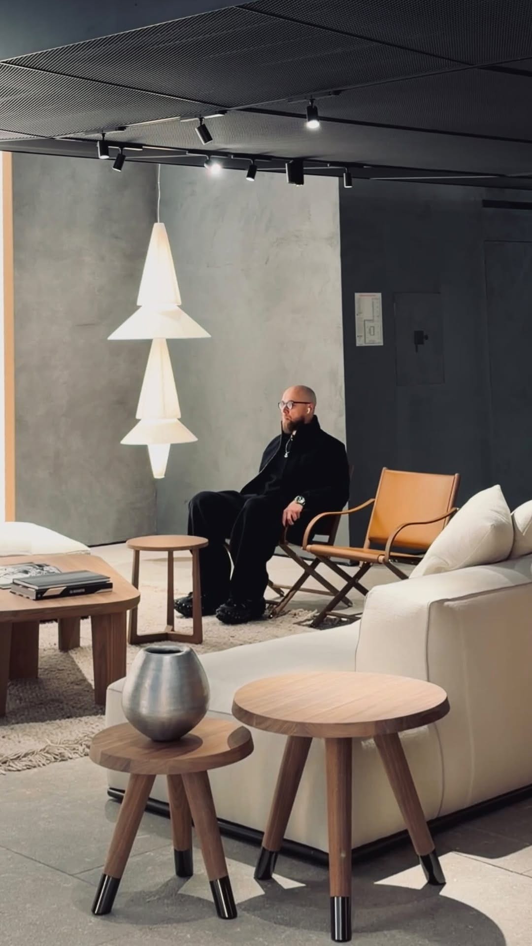 Post 9 by VAN GOOD | Luxury Architecture on Instagram (video)