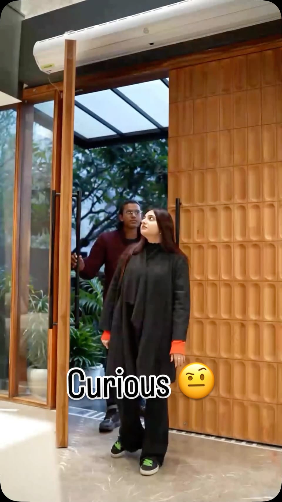 Post 4 by Woodofa on Instagram (video)