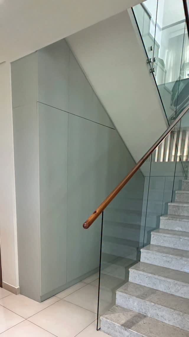 Post 6 by UNIQUE HOME DECOR AND WOODWORK /carpentry on Instagram (video)
