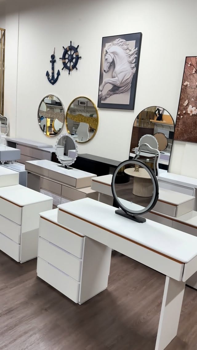 Post 1 by Lovely Homes Furniture on Instagram (video)