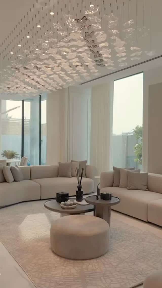 Post 5 by STANDOUT STUDIO | UAE on Instagram (video)