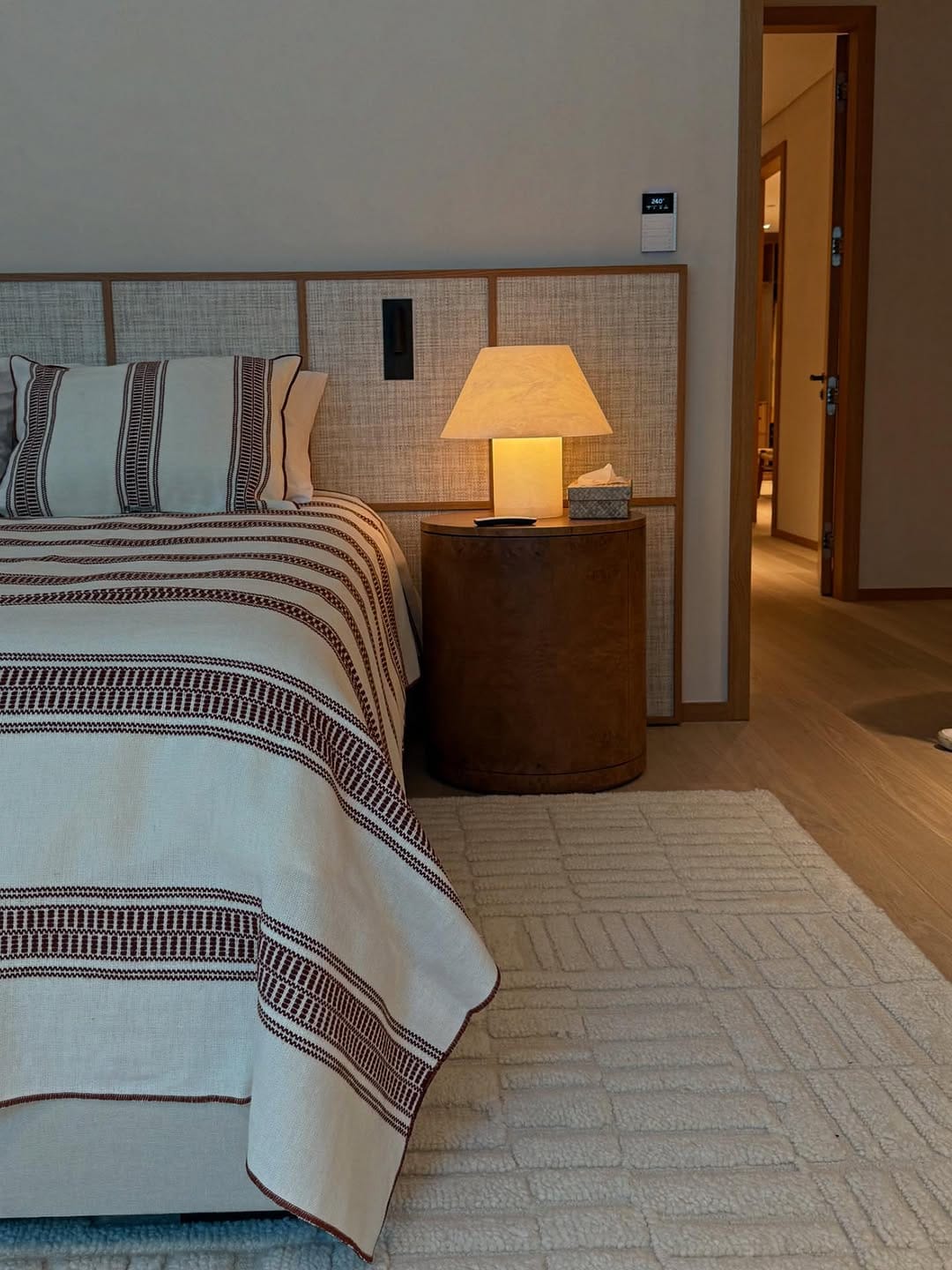Post 6 by white linen interiors on Instagram (image)