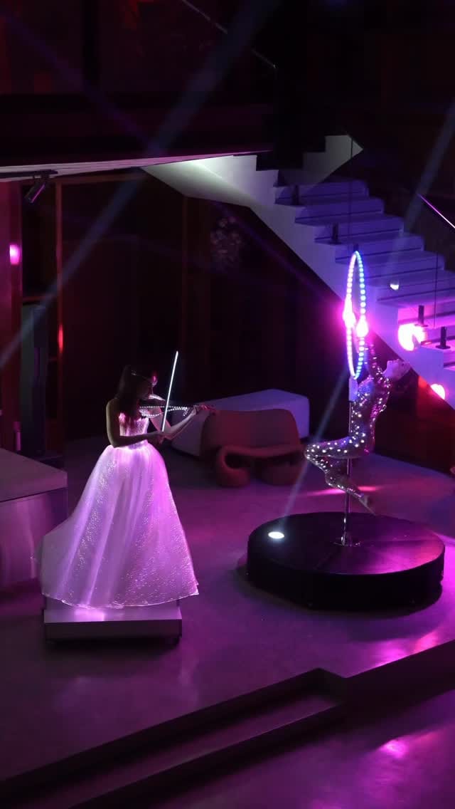 Post 2 by Ezgi Türdü on Instagram (video)