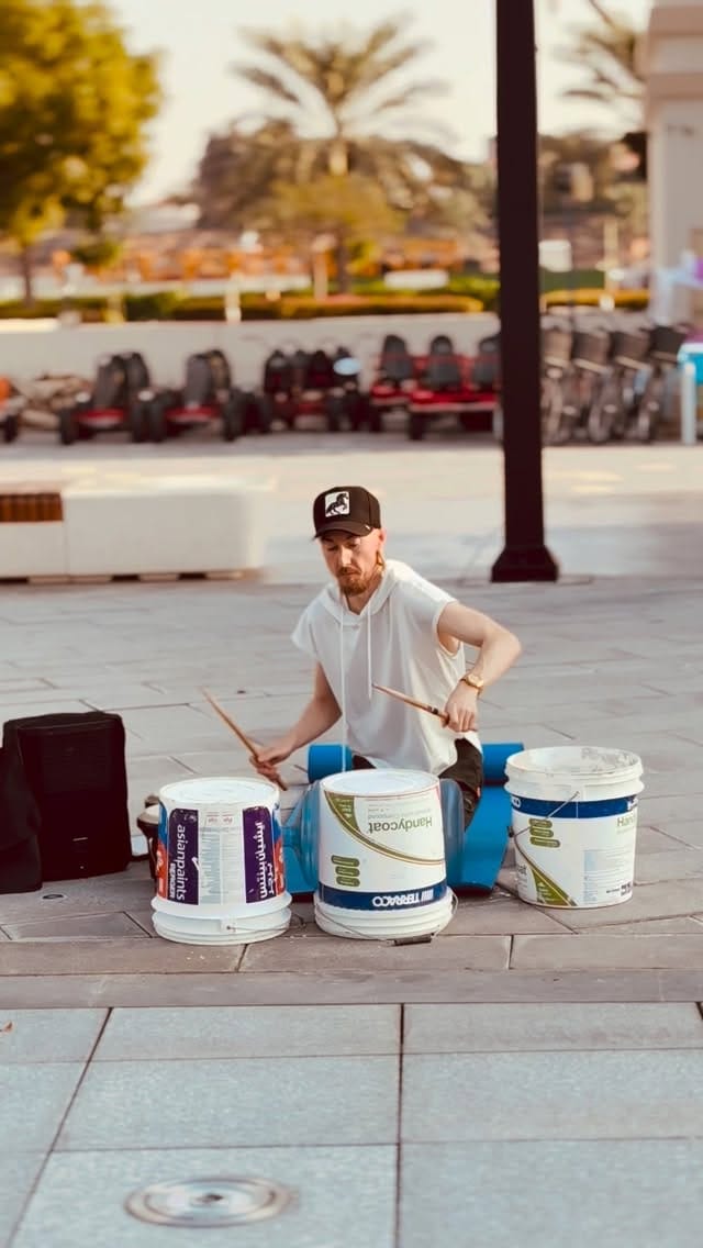 Post 8 by Fox Fäehrmann ثعلب 🇦🇪 on Instagram (video)