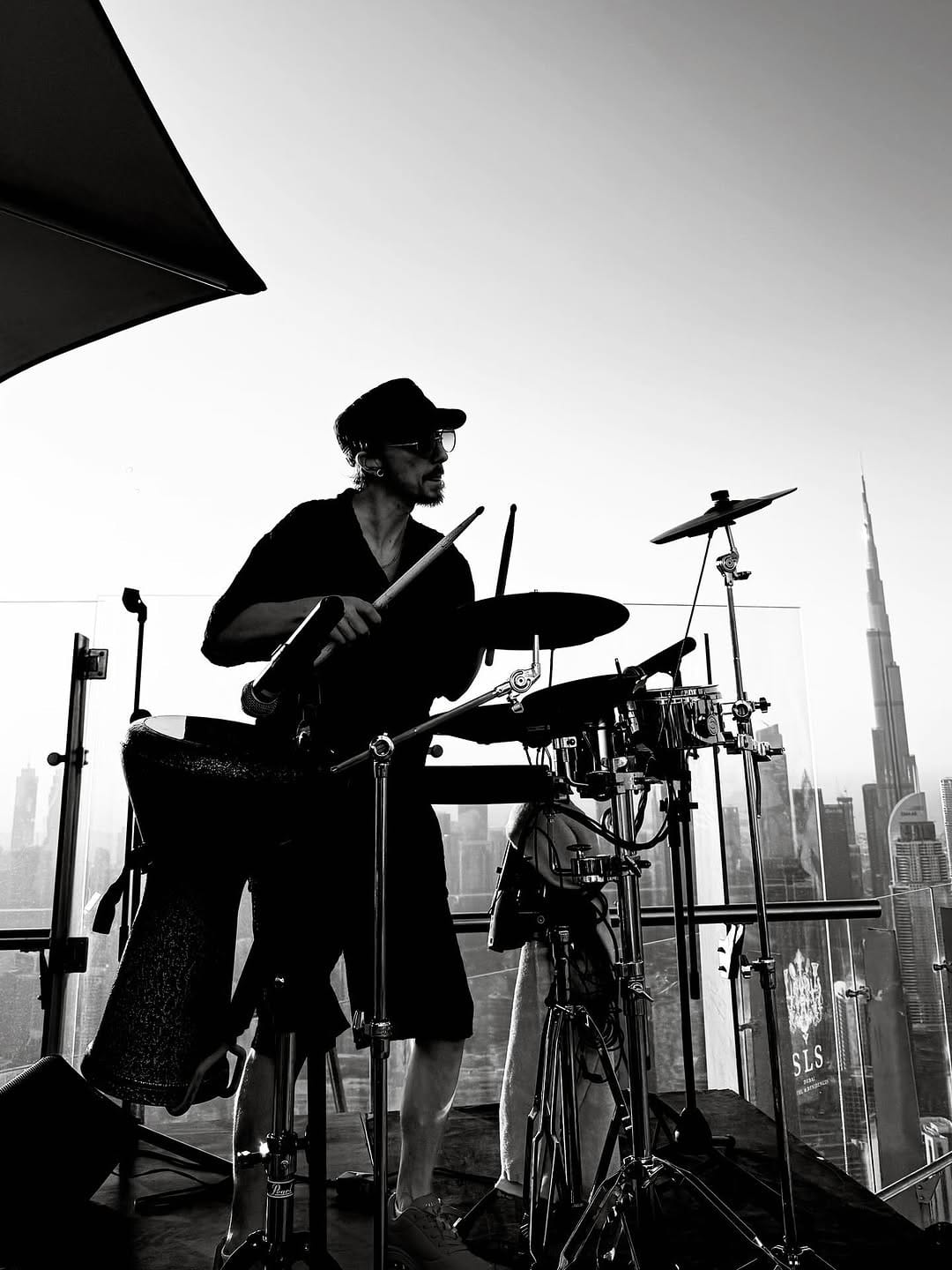 Post 9 by Fox Fäehrmann ثعلب 🇦🇪 on Instagram (image)