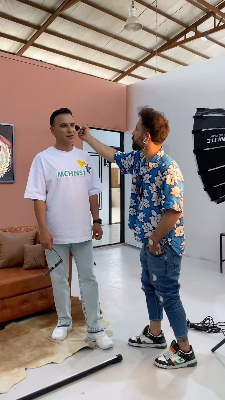 Post 4 by AMIR FAKHREDDIN/امیر‌فخرالدین‌ on Instagram (video)