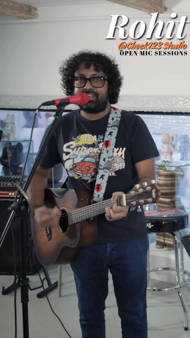Post 3 by Rohit Gupta on Instagram (video)