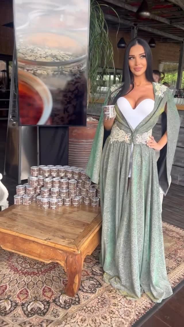 Post 9 by Aspi Bellydancer on Instagram (video)