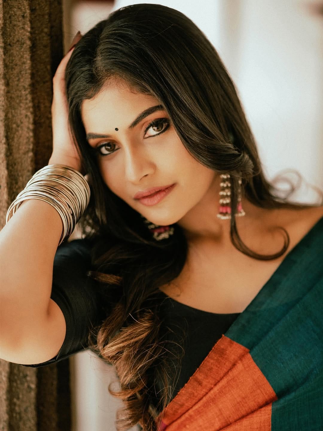 Post 9 by Queency Sneha on Instagram (carousel)