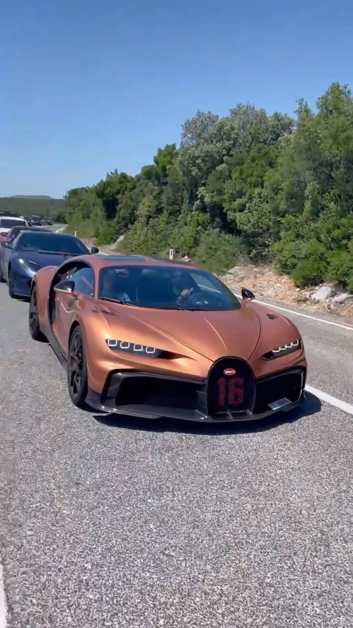 Post 4 by Kevin Michael Hutchinson 🐺 on Instagram (video)