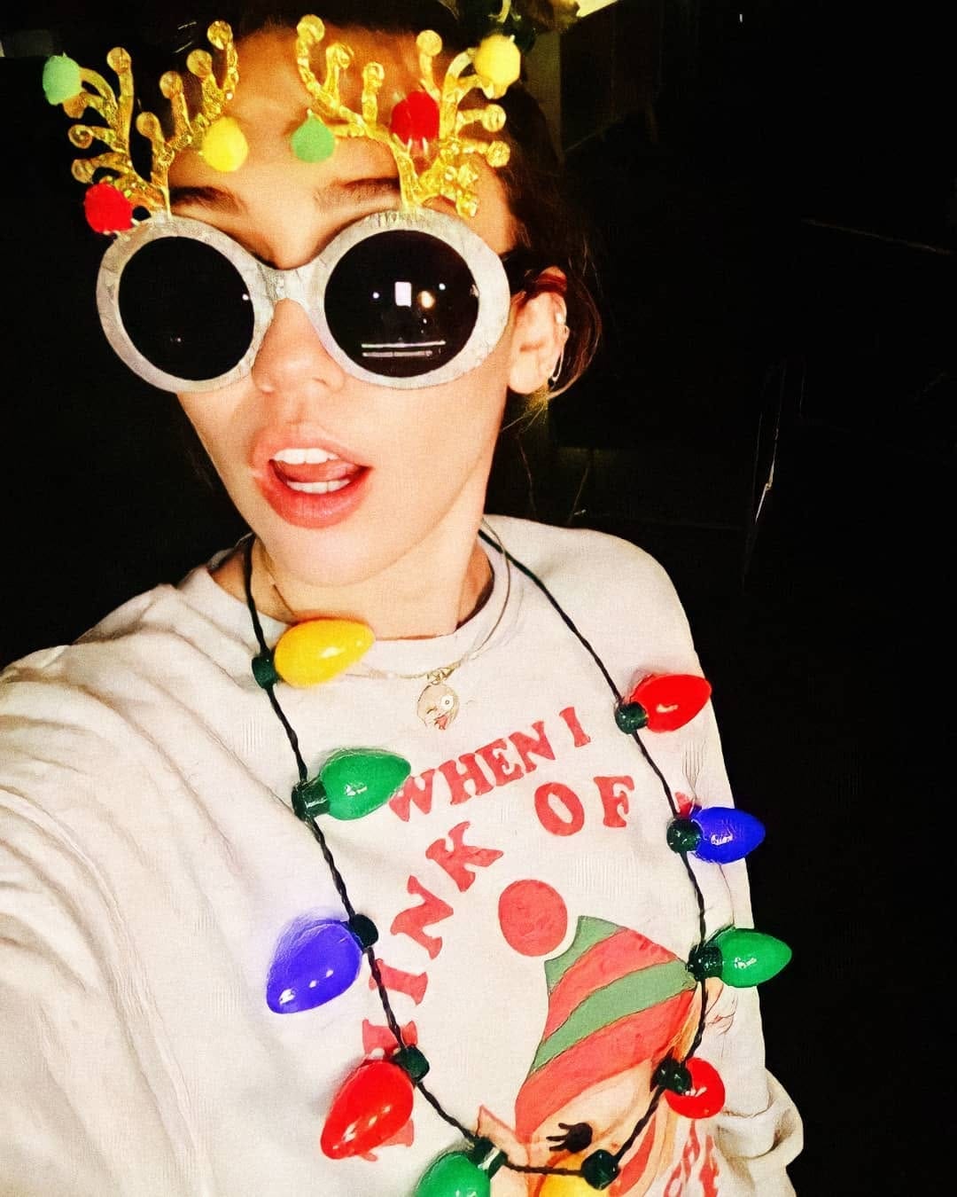 Post 5 by MiLeY wOrLd on Instagram (image)