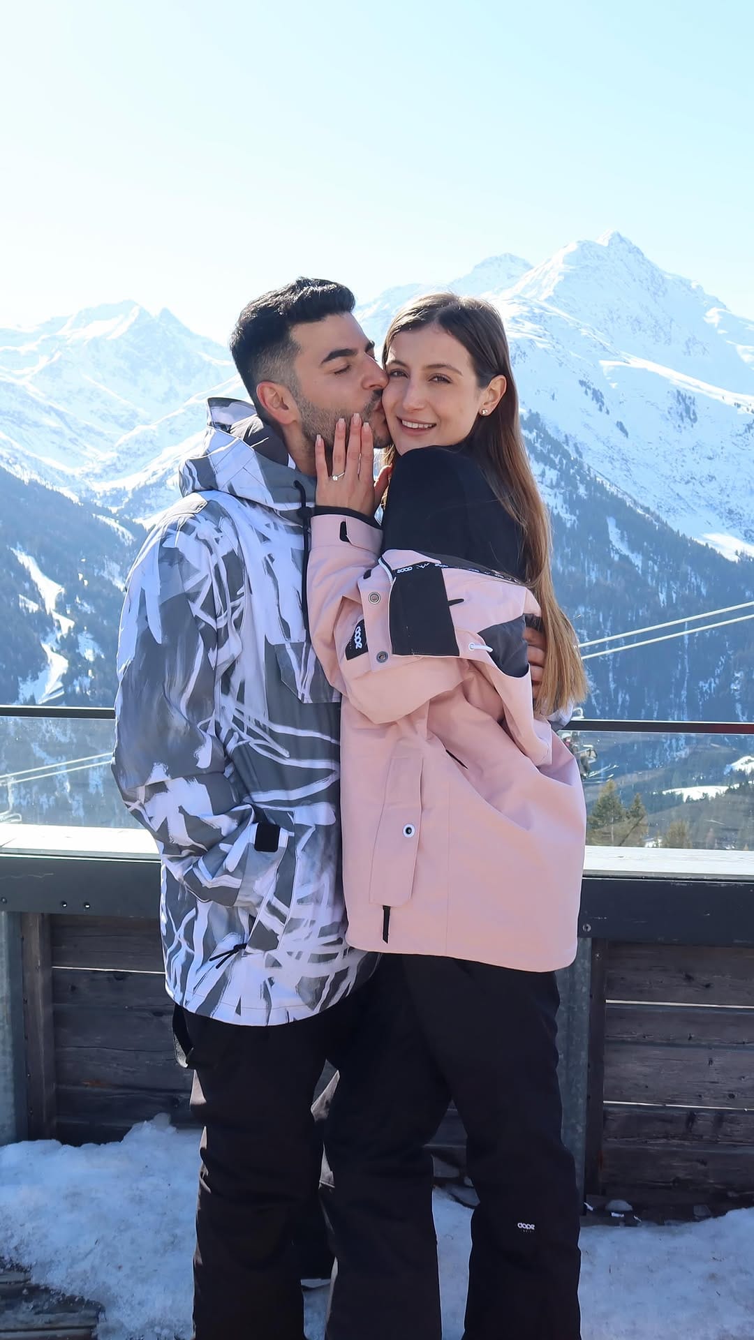 Post 1 by Ali Aran on Instagram (video)