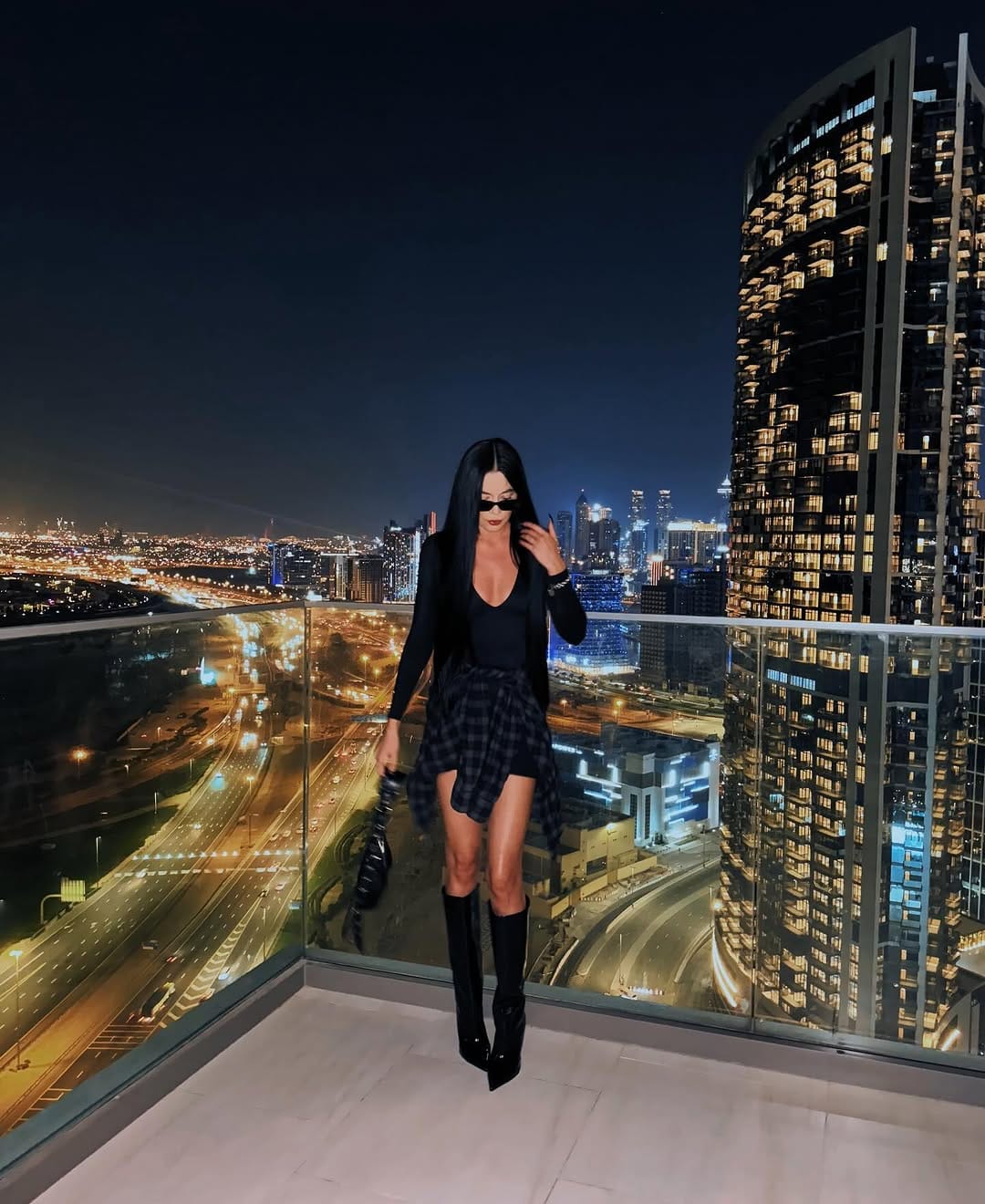 Post 2 by SANETT on Instagram (image)