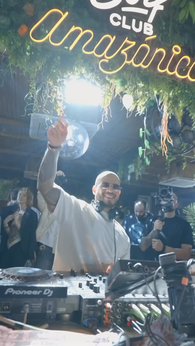 Post 3 by Jose Galvis on Instagram (video)