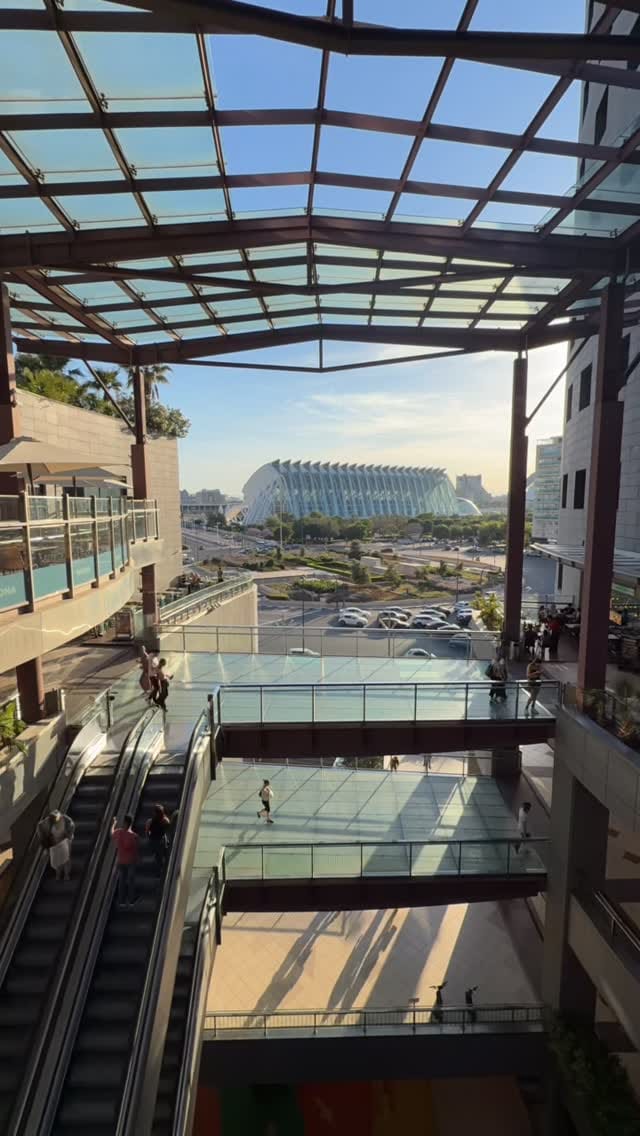 Post 2 by Kriman Kent on Instagram (video)