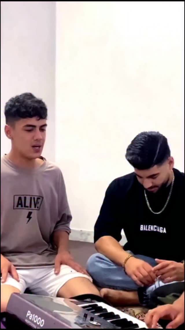 Post 5 by Hasani qadami | امیرحسن قدمی 🎤 on Instagram (video)