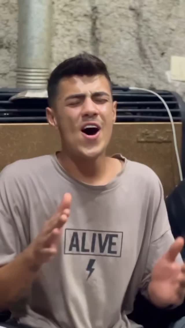 Post 6 by Hasani qadami | امیرحسن قدمی 🎤 on Instagram (video)