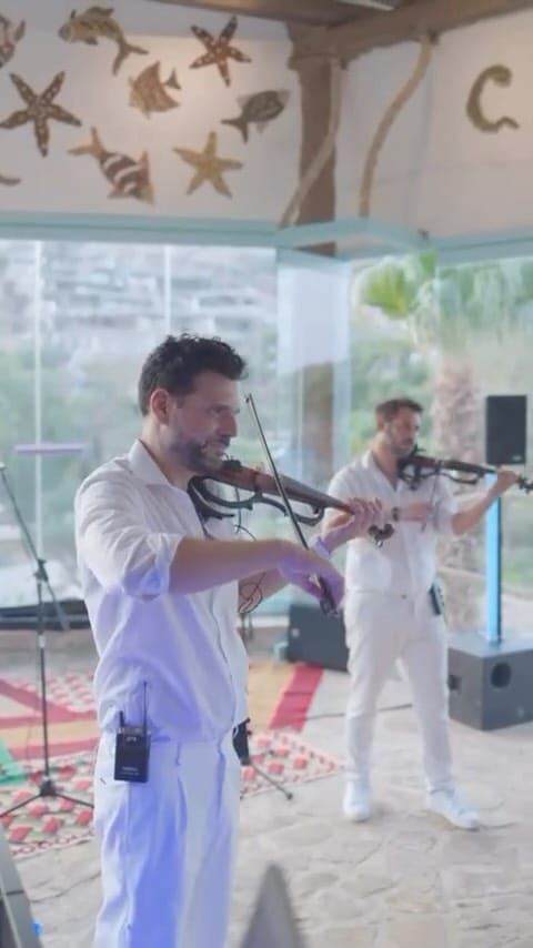 Post 2 by DuoViolins ® on Instagram (video)