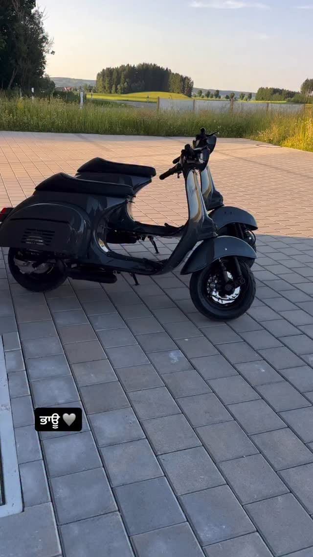 Post 6 by ਭਾਊ (منیندر سنگھ) on Instagram (video)