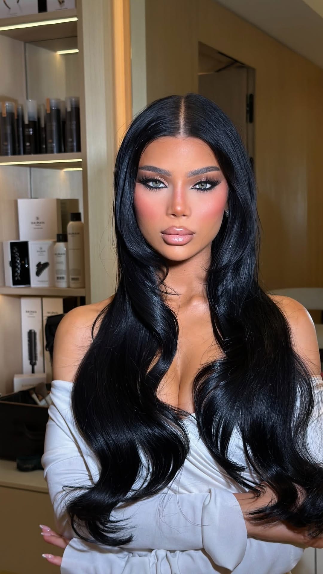 Post 5 by WORLD CLASS Hairstylist Dubai  🇦🇪 on Instagram (video)