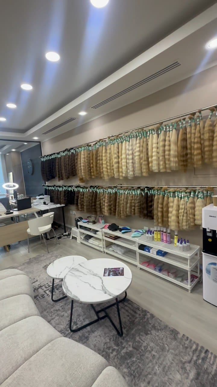 Post 10 by Hair Extensions/Hair Sales/Princessahair on Instagram (video)