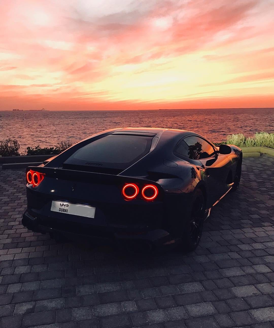 Post 10 by Nasir on Instagram (image)