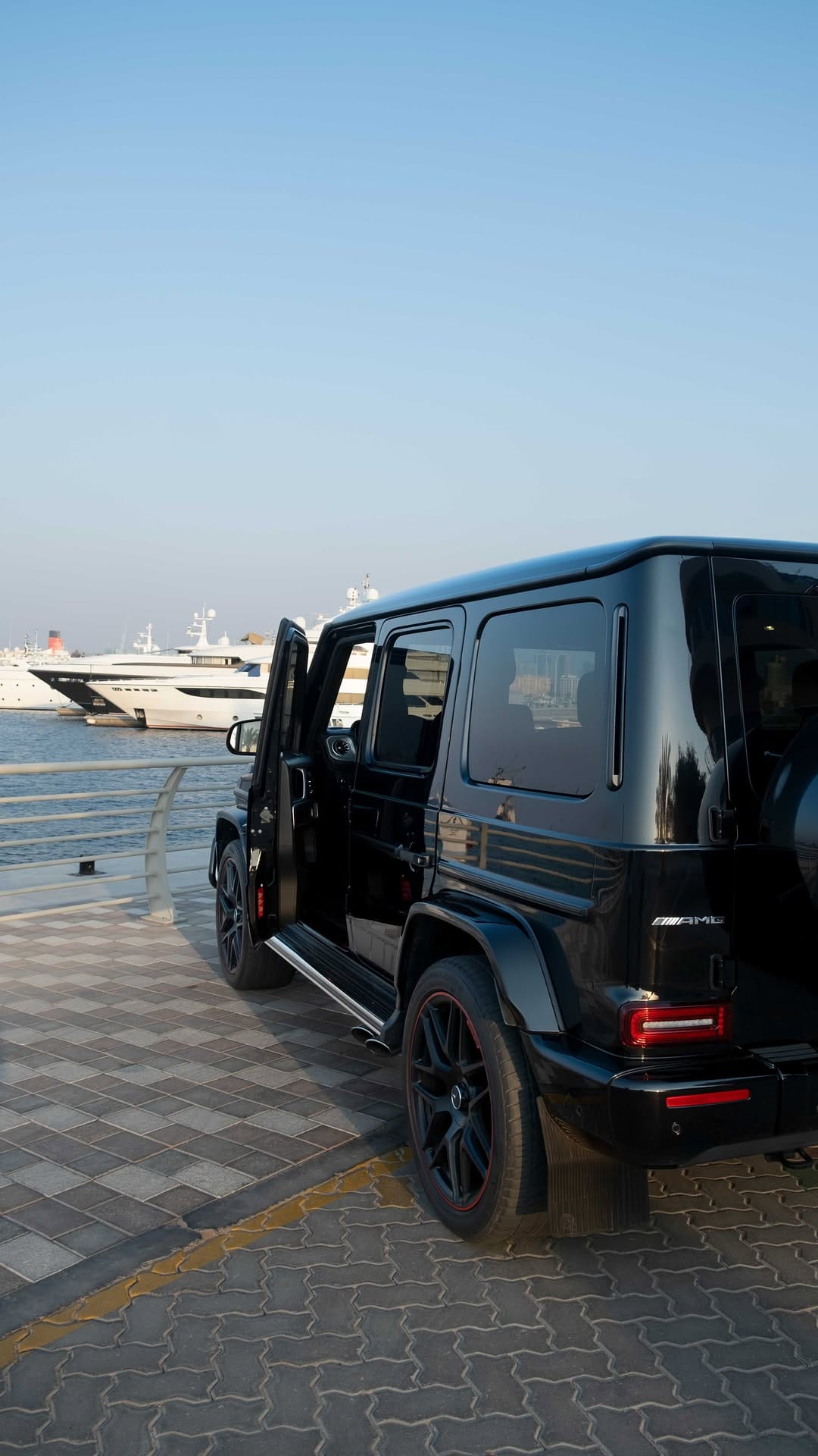 Post 7 by Sandstorm Luxury Rentals on Instagram (video)