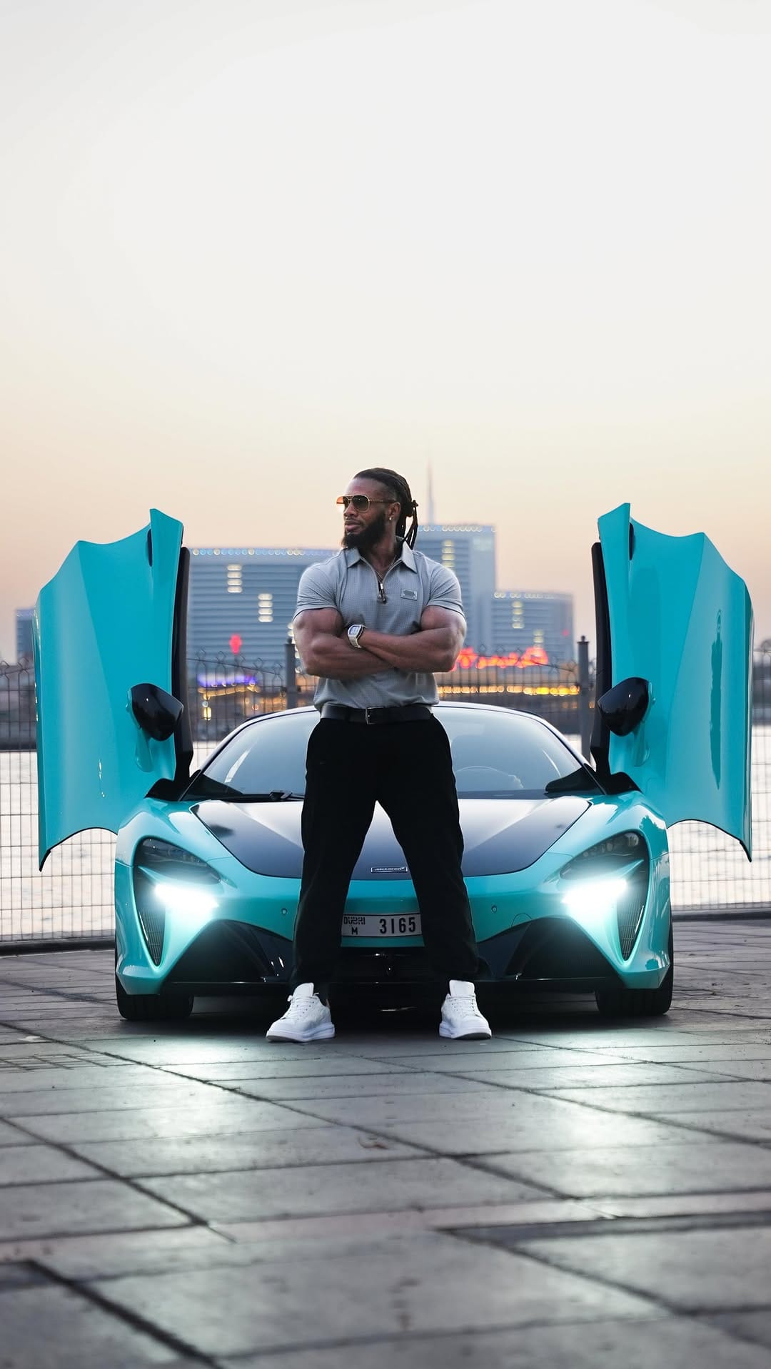 Post 5 by One&Only Luxury Car Rental on Instagram (video)