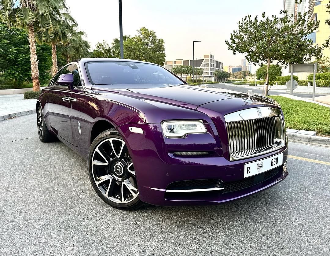 Post 7 by ♻️Buy Sell Exchange CARS🚘and Watches🕰️ on Instagram (carousel)