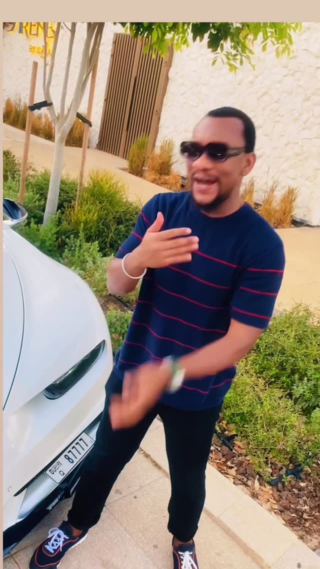 Post 5 by Elise H on Instagram (video)