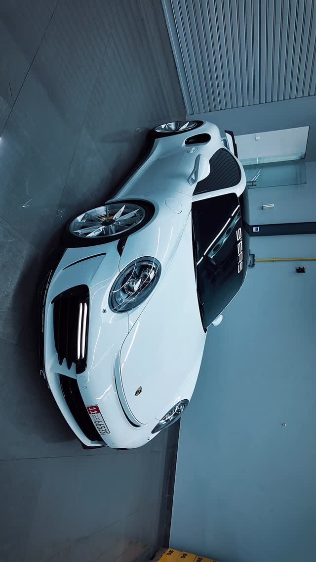 Post 4 by Naser Al Nuaimi on Instagram (video)