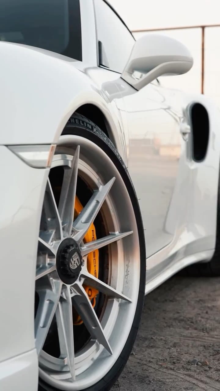 Post 6 by Naser Al Nuaimi on Instagram (video)